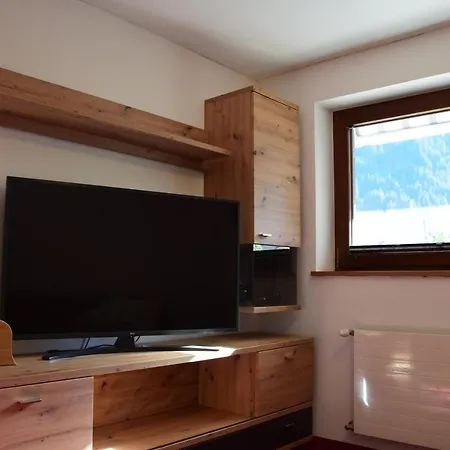 Buehelblick Apartment *
