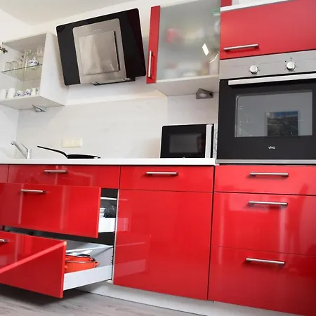 アパート Buehelblick ガシュルン